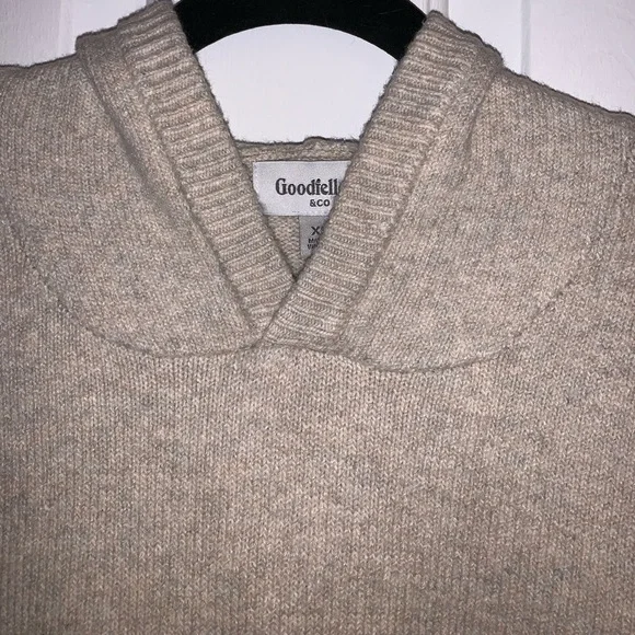 Goodfellow & Co. Soft men’s hooded sweater in Stucco & Gray size XL - Picture 4 of 9
